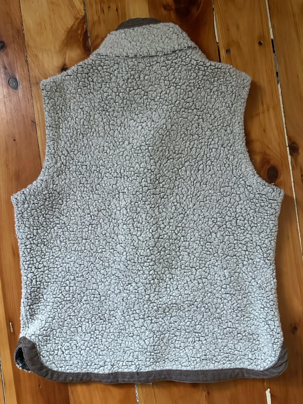 Toad&Co Sheridan Telluride Heritage Sherpa Vest - Picture 2 of 11